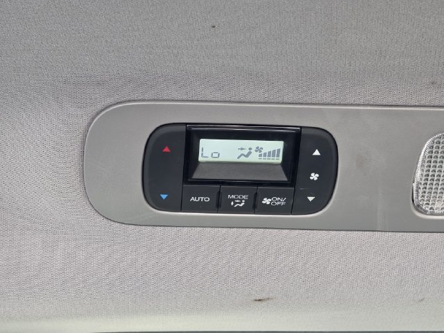 Used 2020 Honda Odyssey Elite image 23