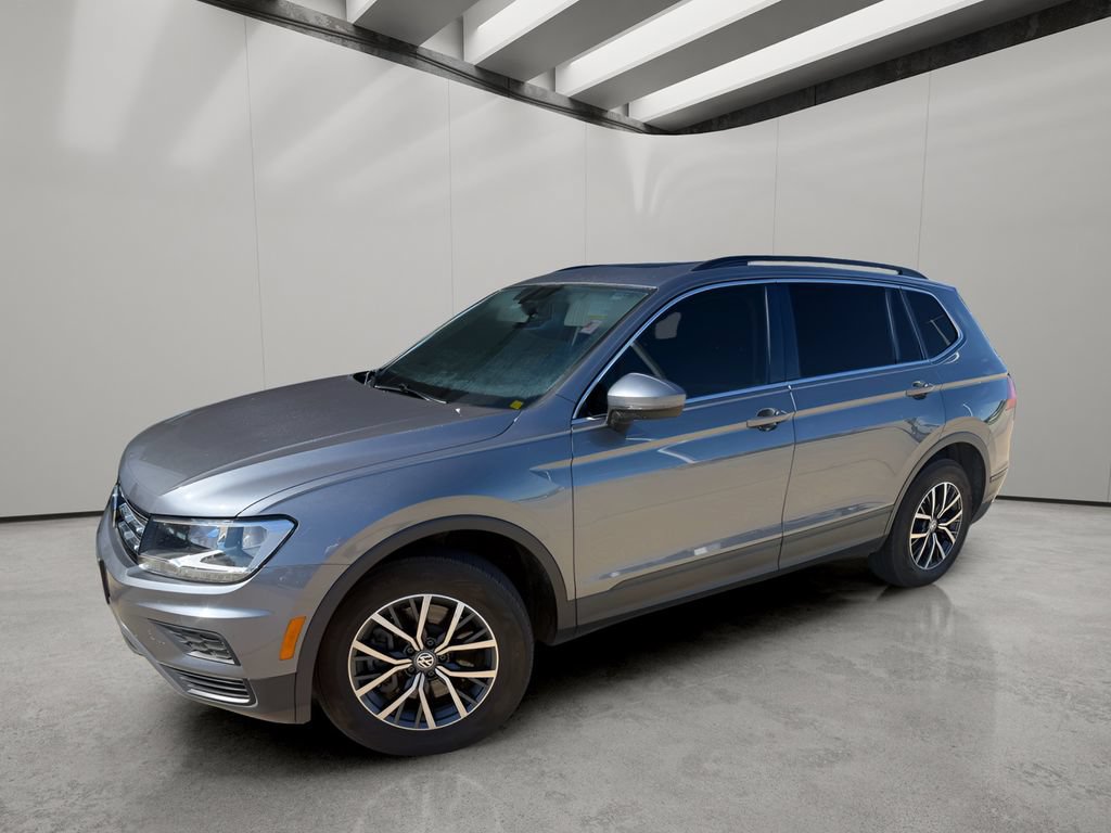 Used 2019 Volkswagen Tiguan SE w/ Panoramic Sunroof Package AWD/4WD image 2