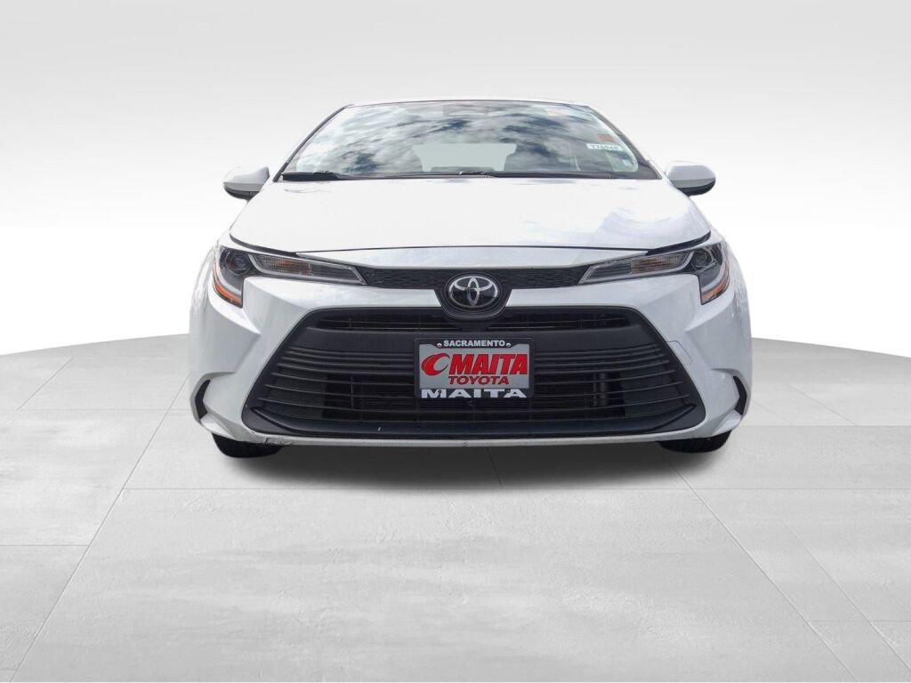 Used 2024 Toyota Corolla LE image 9