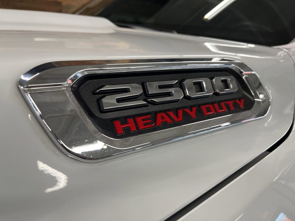 Used 2024 RAM 2500 Tradesman w/ Chrome Appearance Group image 9