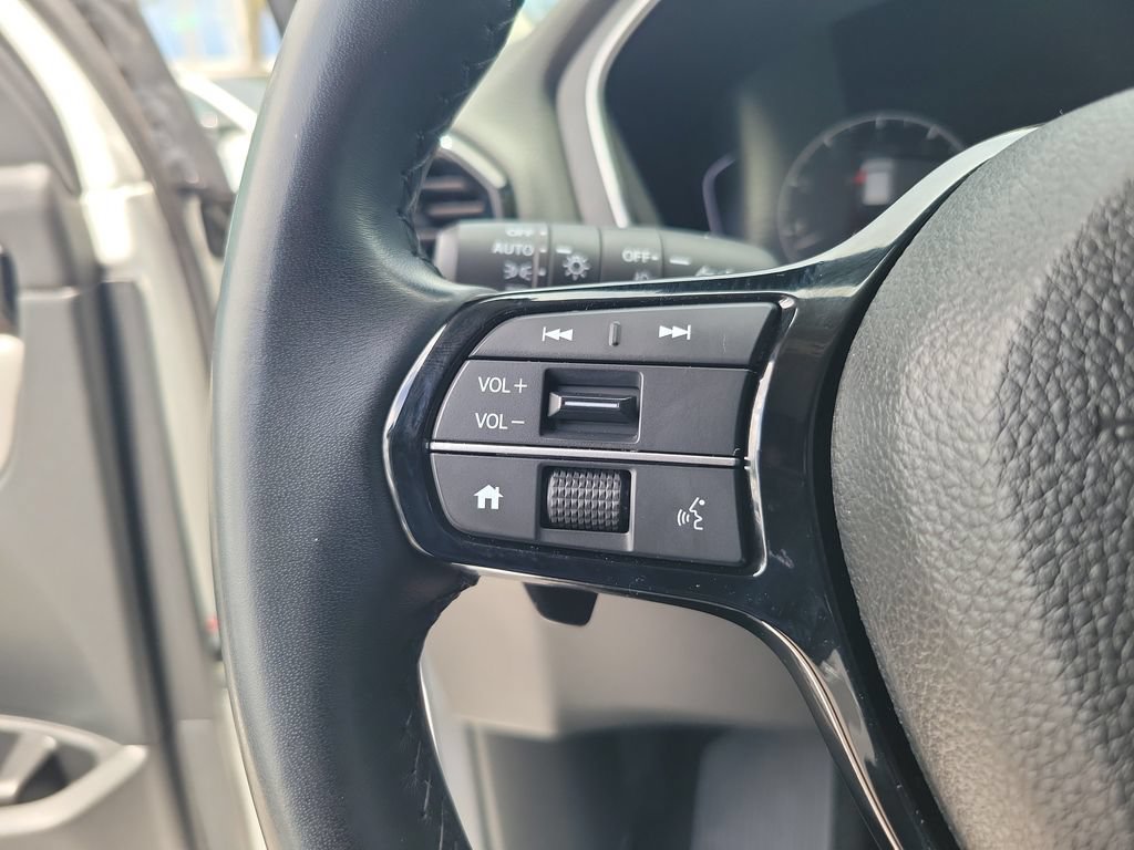 Used 2025 Honda Pilot EX-L image 22