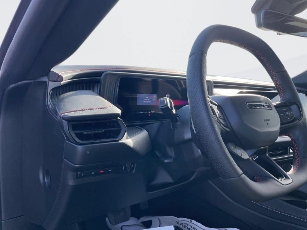 New 2026 Dodge Charger R/T AWD/4WD image 18