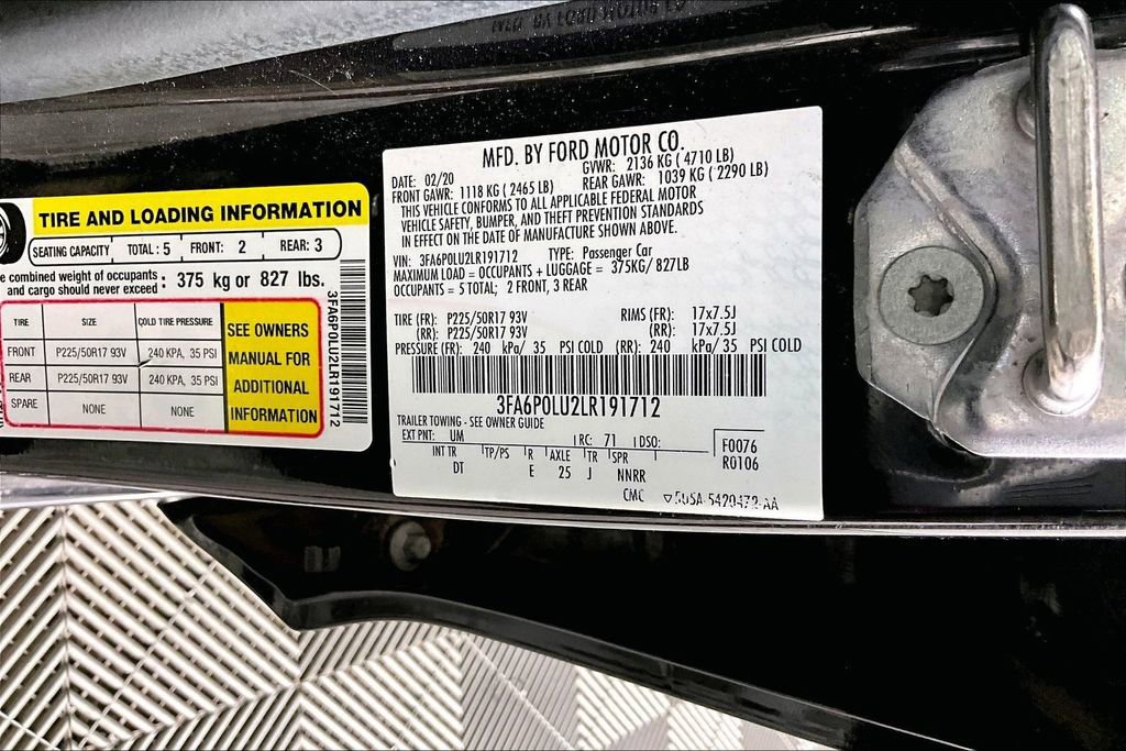 Used 2020 Ford Fusion SE FWD image 5