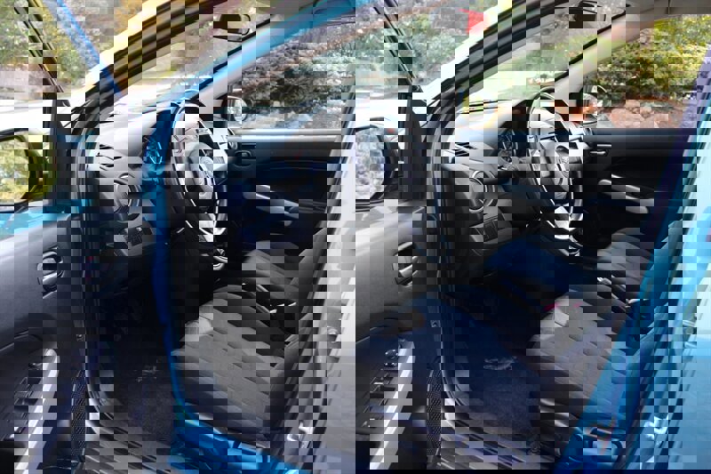 Used 2012 MAZDA MAZDA2 Sport image 5