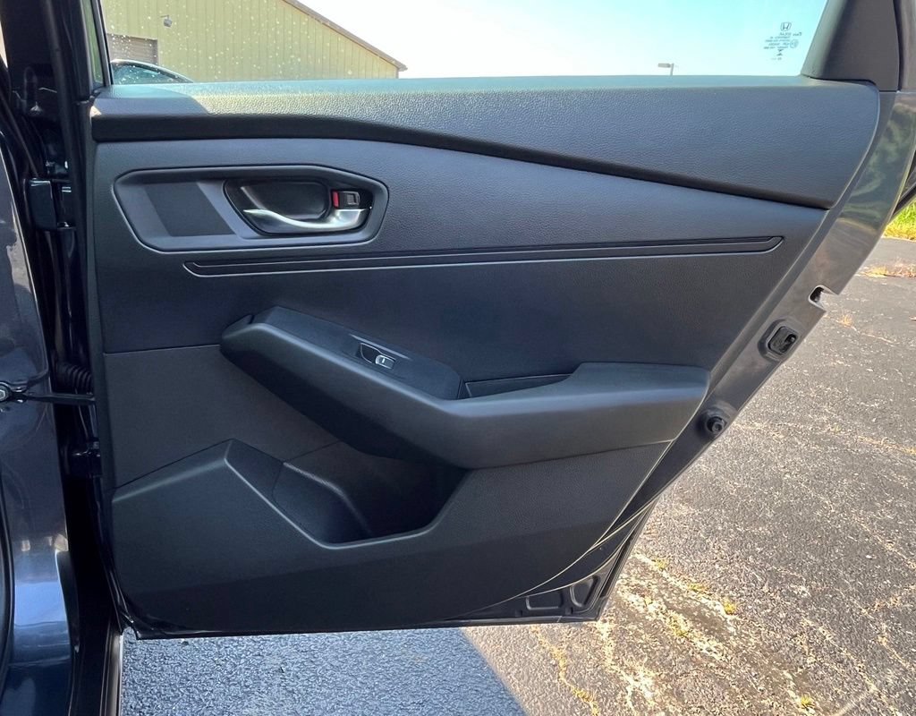 Used 2025 Honda Accord SE image 19