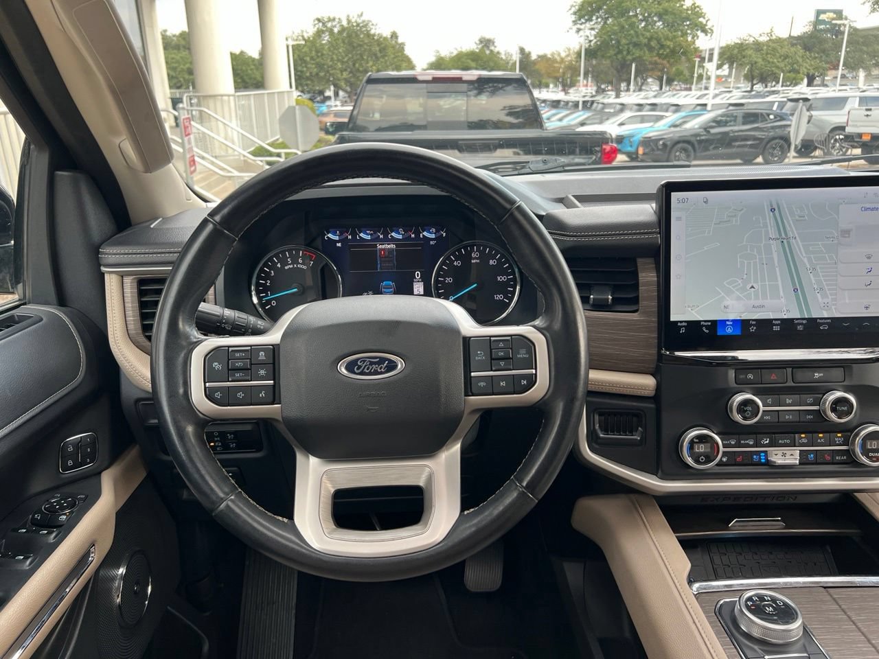 Used 2024 Ford Expedition Max Limited AWD/4WD image 15