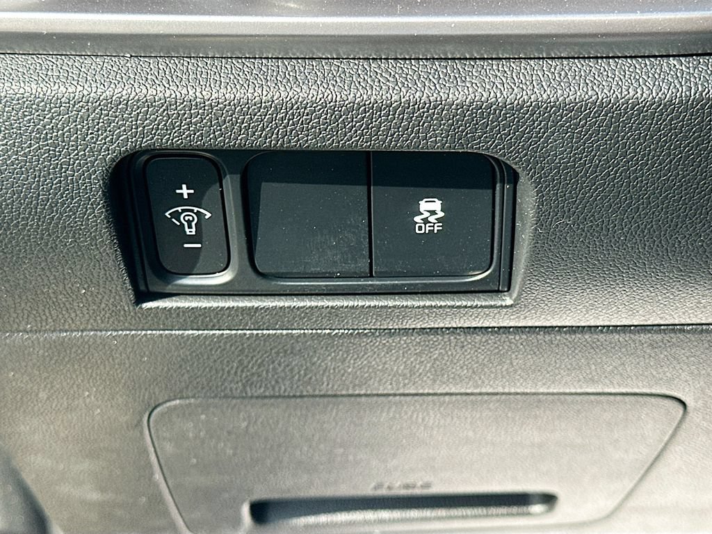 New 2026 Kia Sorento LX FWD image 10