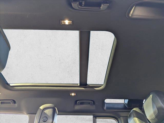 Used 2024 Land Rover Defender 110 X image 22