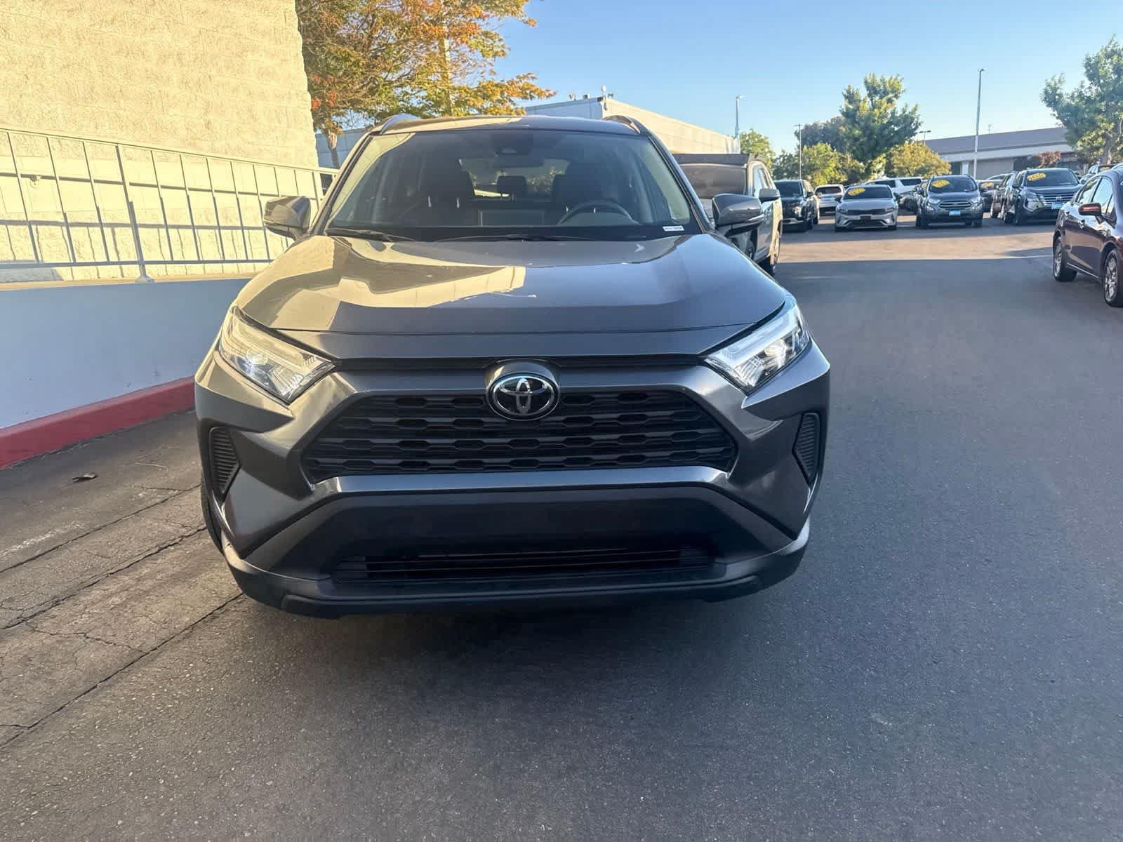 Used 2025 Toyota RAV4 XLE FWD image 2