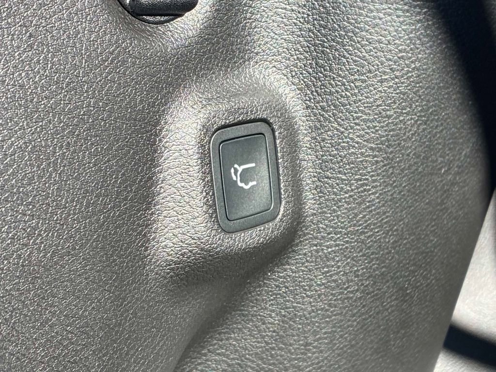 New 2026 Jeep Compass Limited image 5