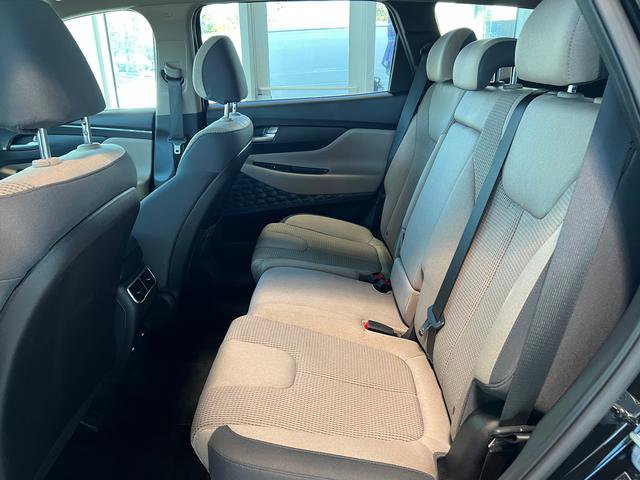 Used 2023 Hyundai Santa Fe SE image 17
