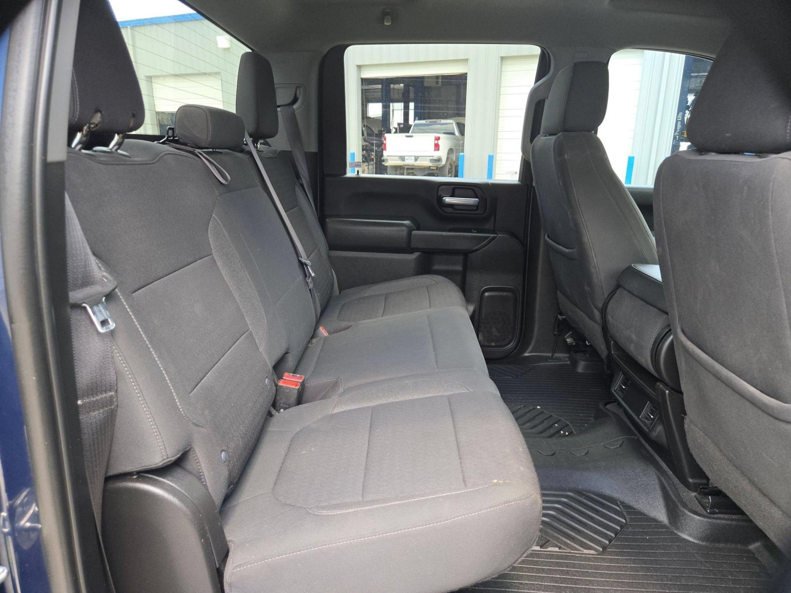 Used 2022 Chevrolet Silverado 2500 Custom w/ Custom Value Package AWD/4WD image 21