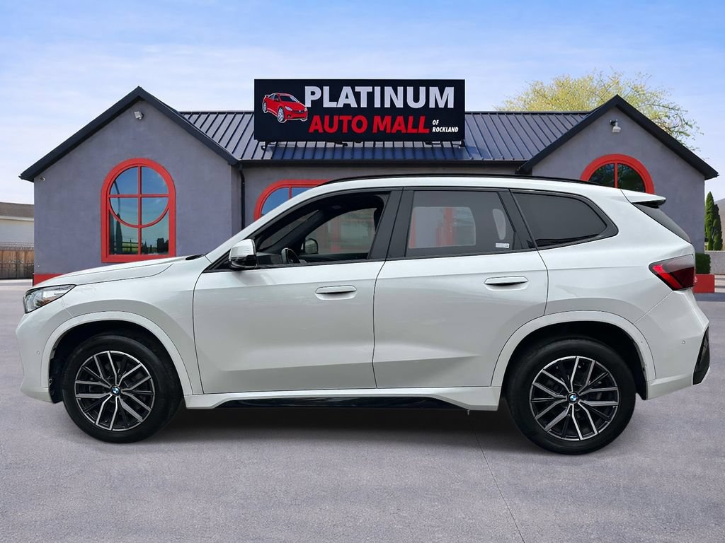 Used 2023 BMW X1 xDrive28i w/ Premium Package AWD/4WD image 6