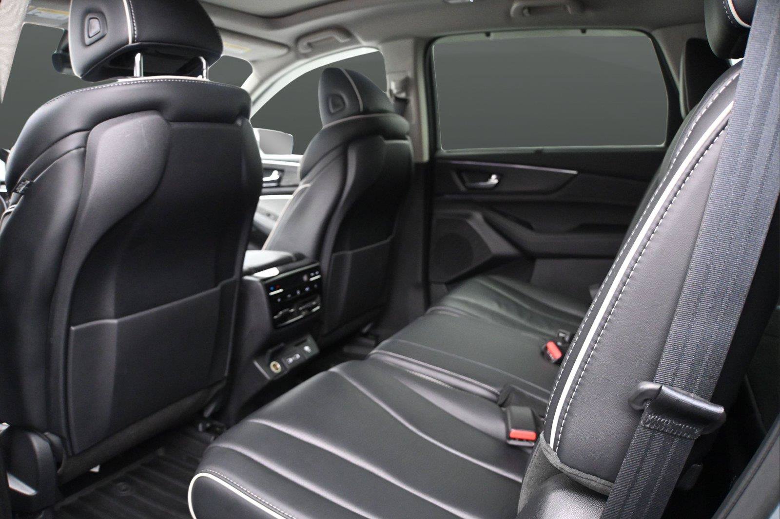 Certified 2023 Acura MDX w/ Advance Package AWD/4WD image 8