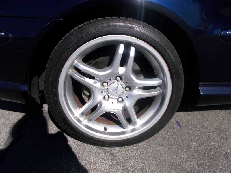Used 2009 Mercedes-Benz CLK 550 Cabriolet image 11