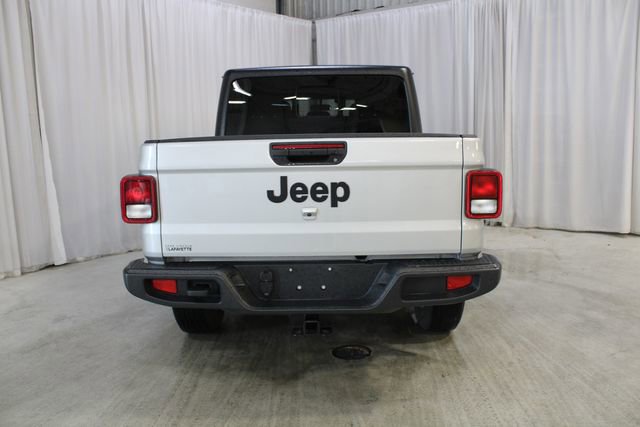 Used 2022 Jeep Gladiator Sport AWD/4WD image 23