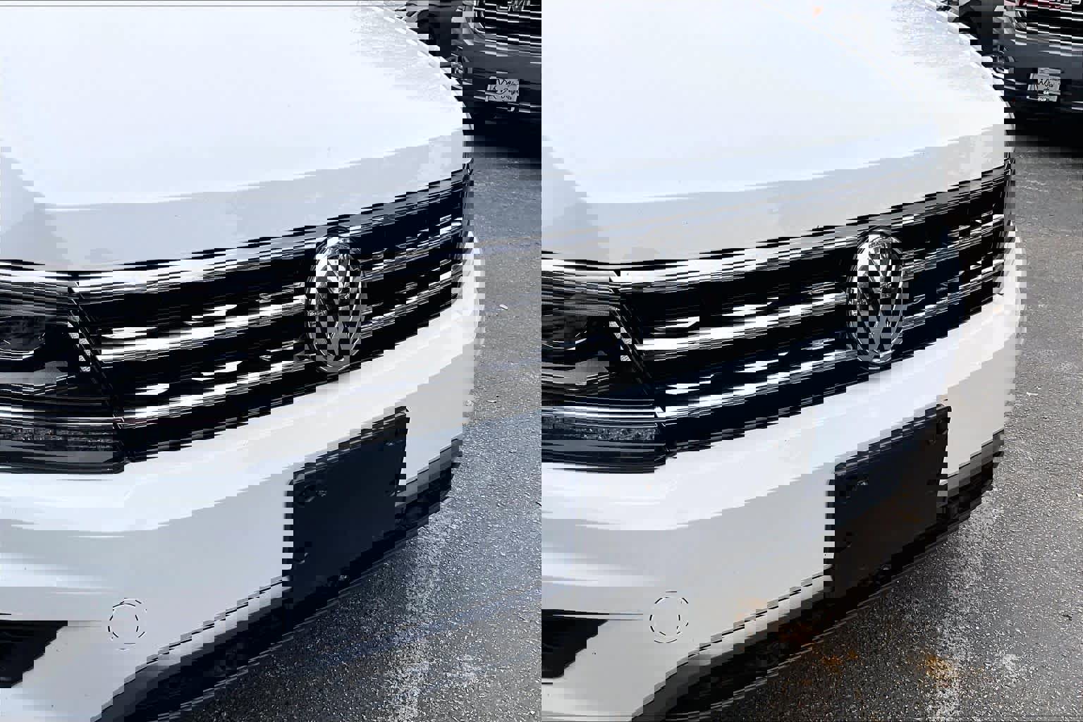 Used 2018 Volkswagen Tiguan SEL Premium image 31