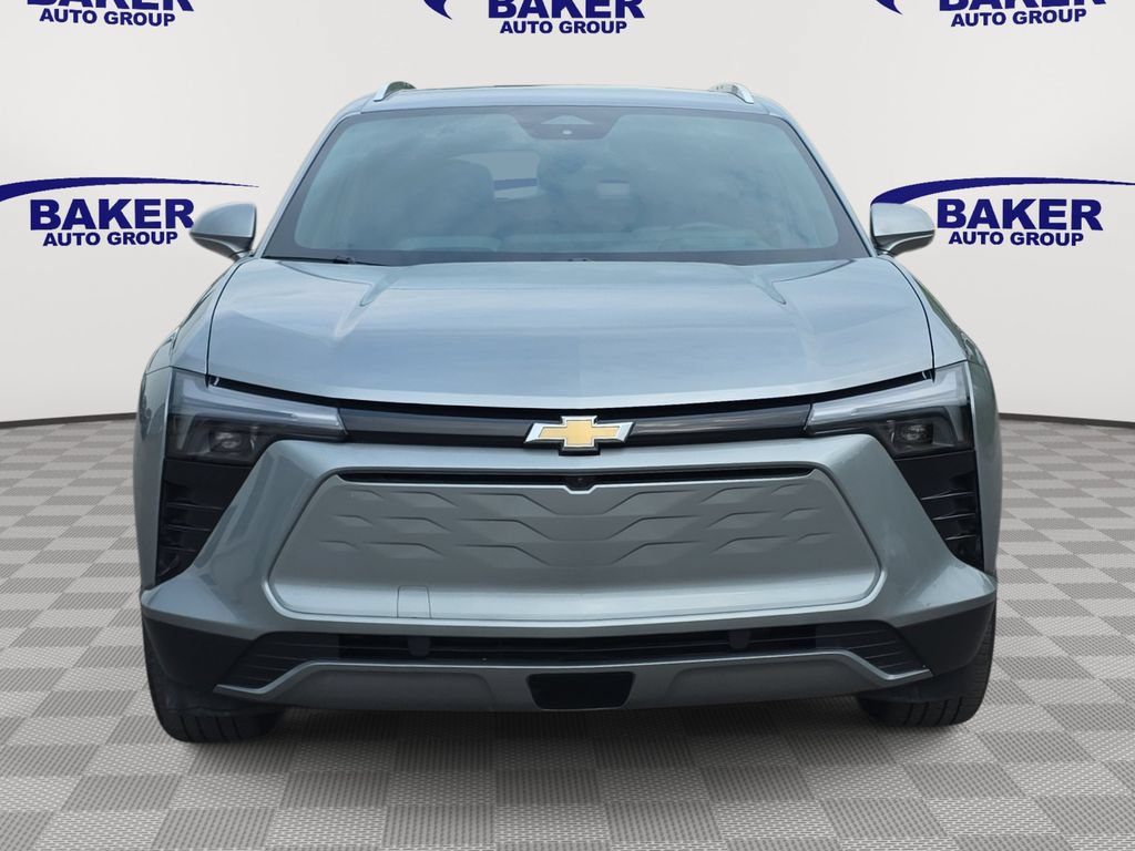 Used 2024 Chevrolet Blazer EV LT AWD/4WD image 2
