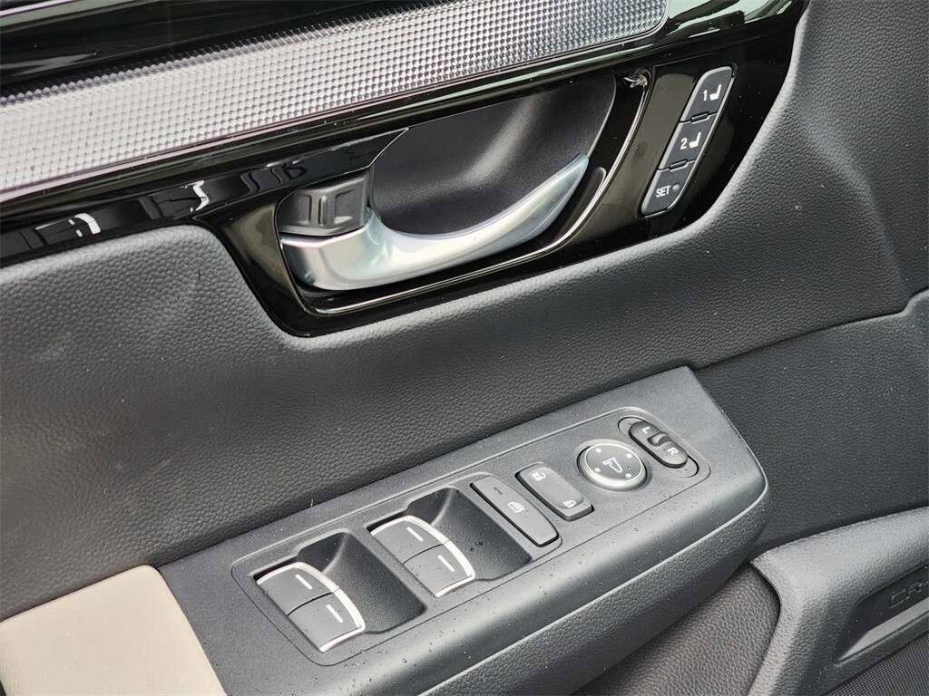 Used 2023 Honda CR-V EX-L image 22