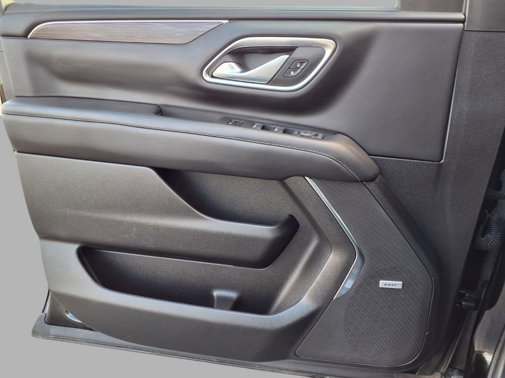 Used 2024 Chevrolet Tahoe LT AWD/4WD image 17