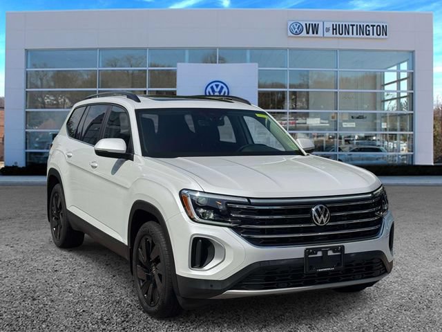 Certified 2026 Volkswagen Atlas SE w/ Panoramic Sunroof Package AWD/4WD image 1