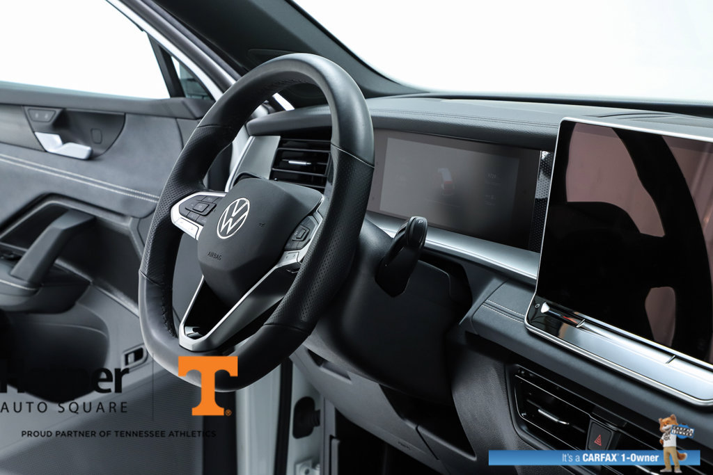 New 2025 Volkswagen Tiguan SE R-Line AWD/4WD image 74