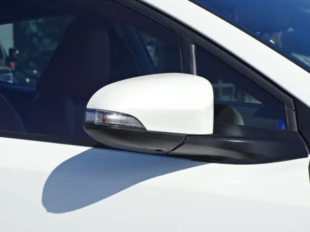 Certified 2021 Toyota C-HR XLE FWD image 6