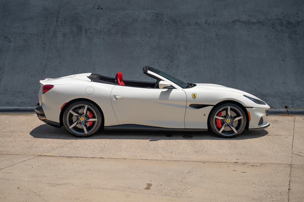 Used 2023 Ferrari Portofino M RWD image 7