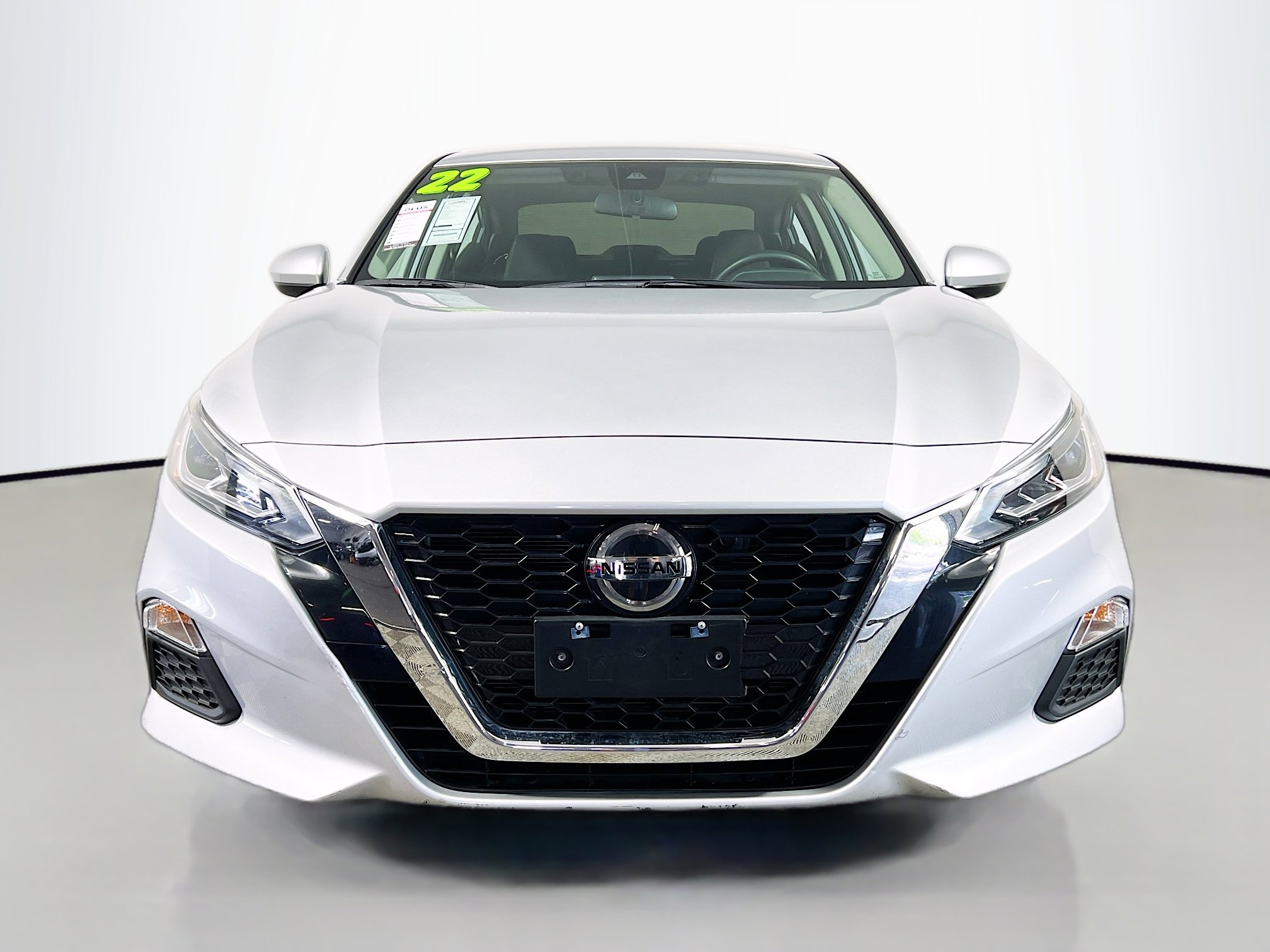 Used 2022 Nissan Altima 2.5 SV AWD/4WD image 11