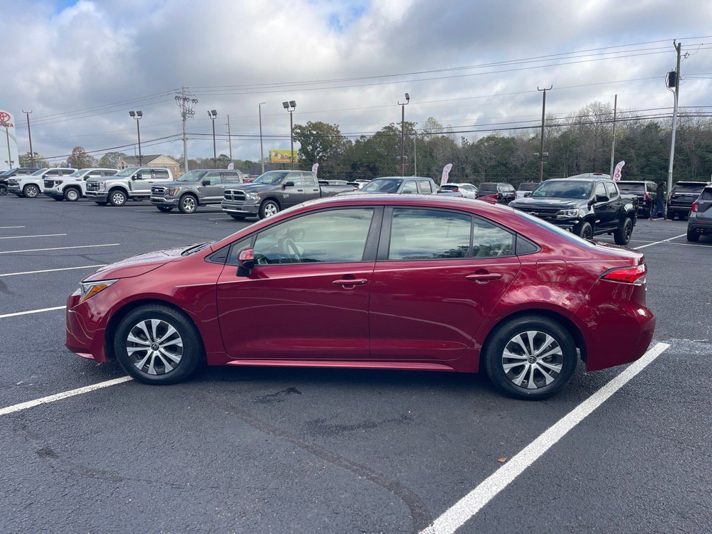 Used 2022 Toyota Corolla LE image 13