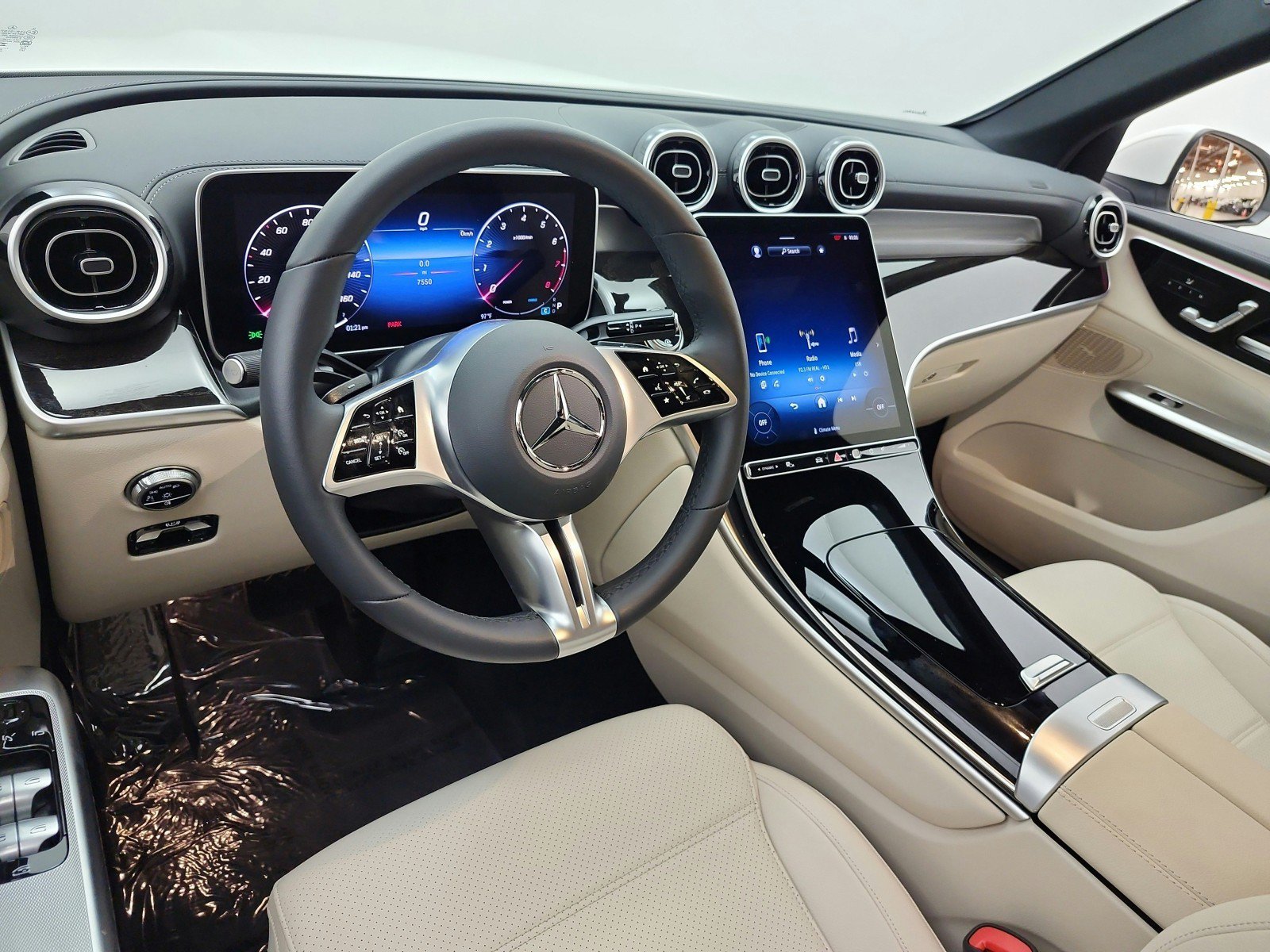 Certified 2024 Mercedes-Benz GLC 300 4MATIC image 14