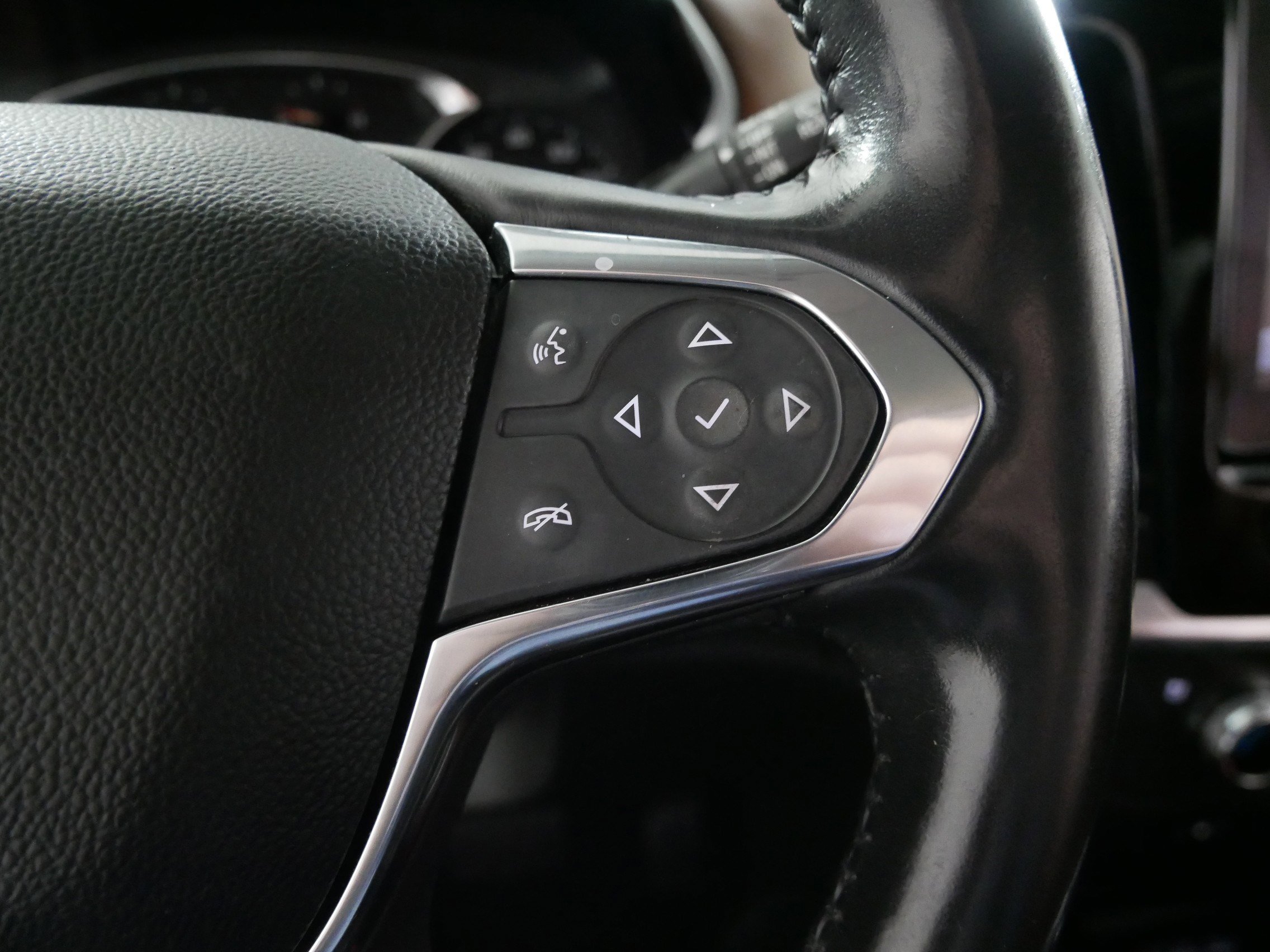 Used 2019 Chevrolet Traverse High Country w/ LPO, Floor Liner Package image 28