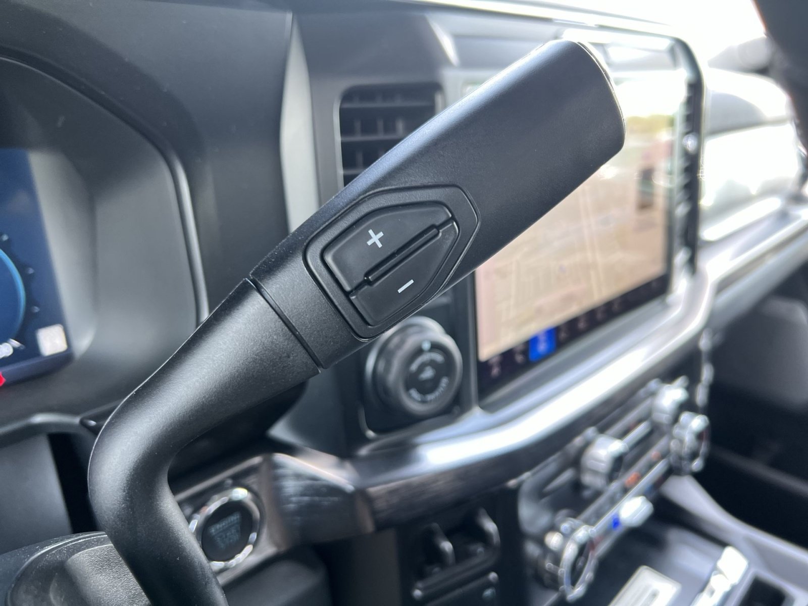 New 2026 Ford F250 Lariat w/ Black Appearance Package AWD/4WD image 30