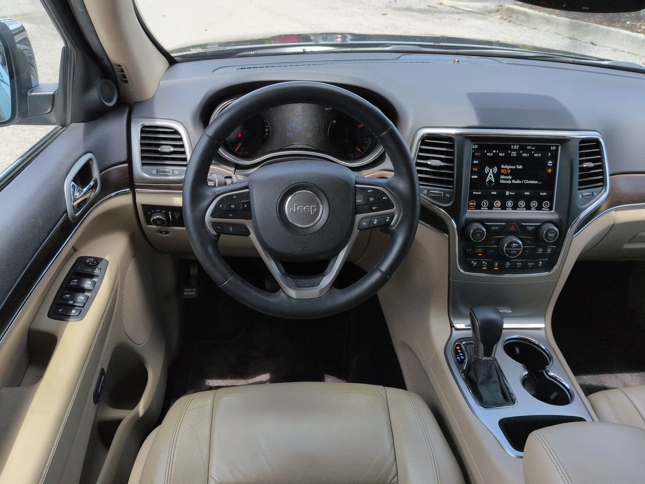 Used 2018 Jeep Grand Cherokee Limited RWD image 16