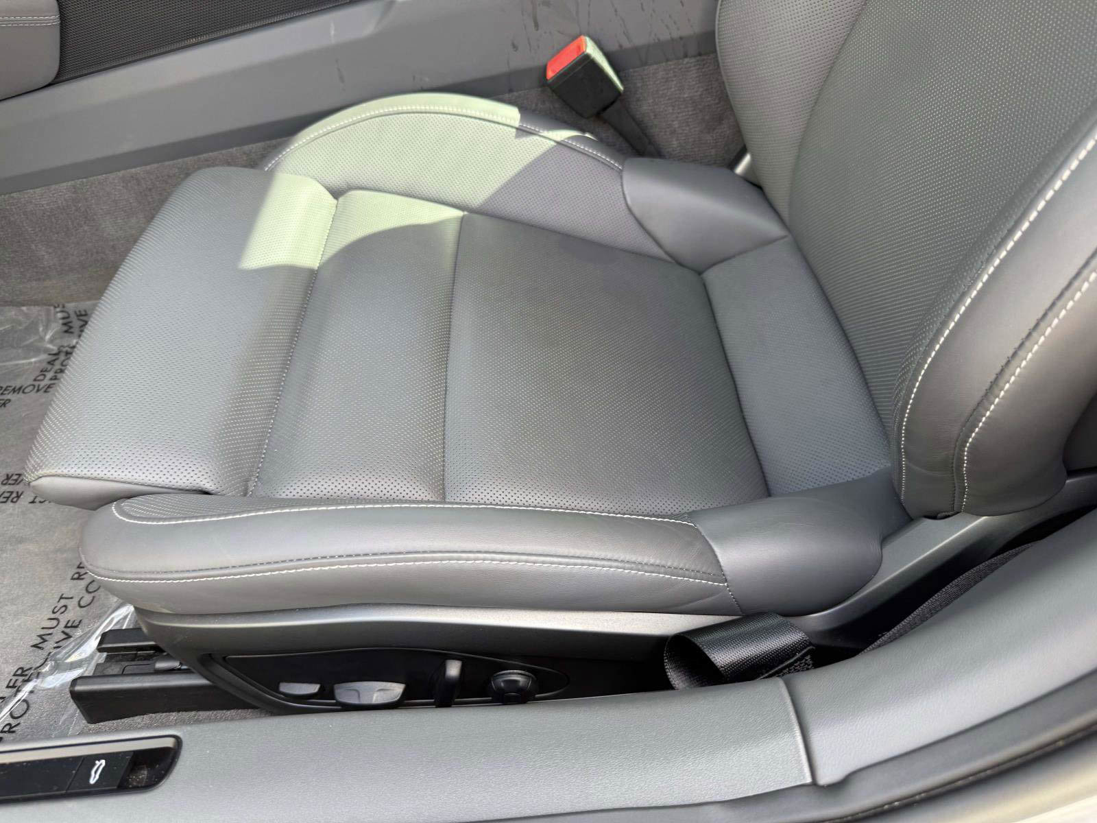 Used 2022 Porsche 911 Carrera S w/ Premium Package image 32