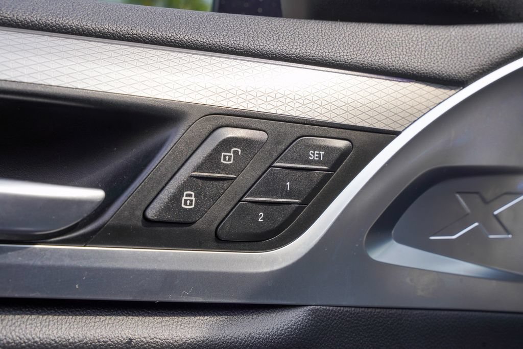 Used 2019 BMW X4 M40i w/ Premium Package AWD/4WD image 30