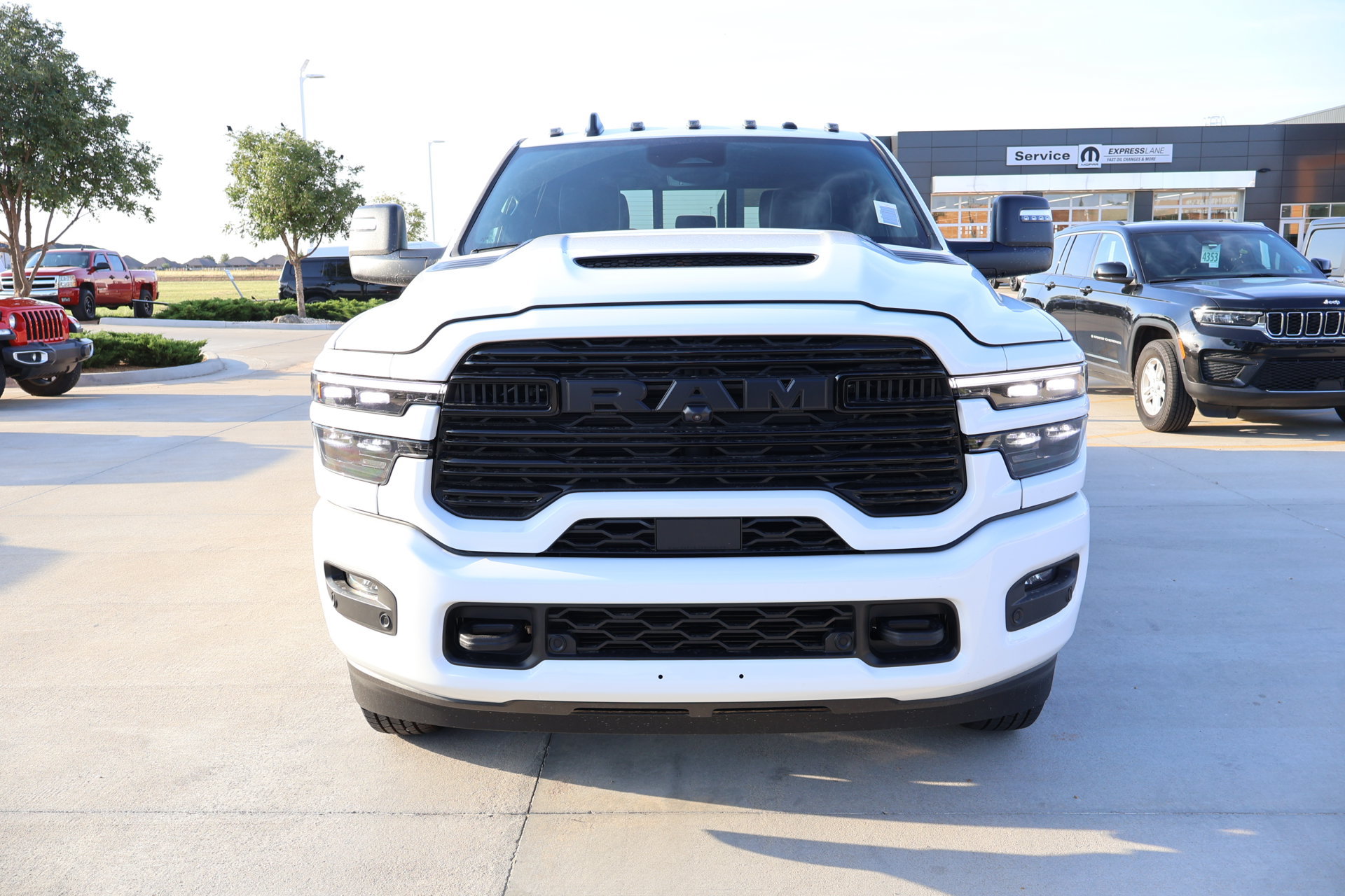 New 2027 RAM 3500 Laramie AWD/4WD image 10