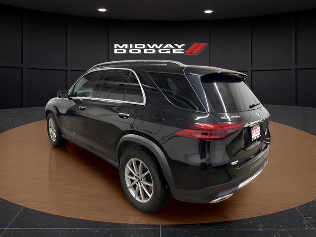 Used 2024 Mercedes-Benz GLE 450e 4MATIC image 3