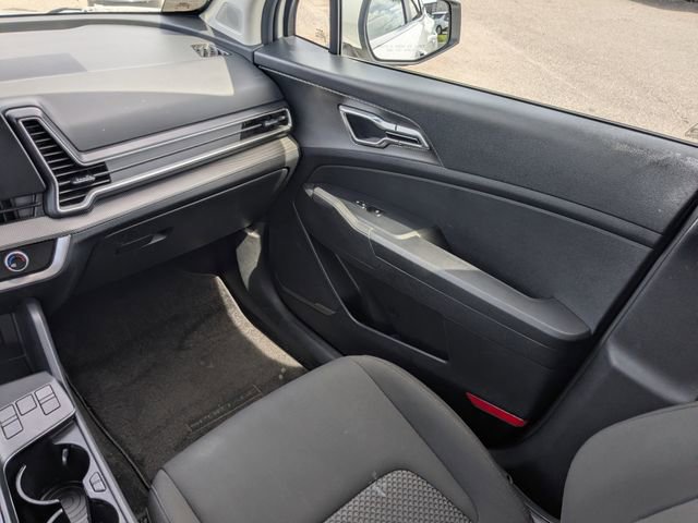 Certified 2024 Kia Sportage LX image 18