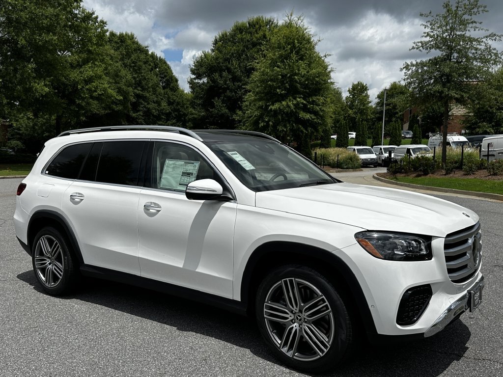 New 2026 Mercedes-Benz GLS 450 4MATIC image 2