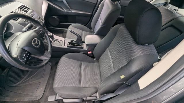 Used 2012 MAZDA MAZDA3 i Touring FWD image 15