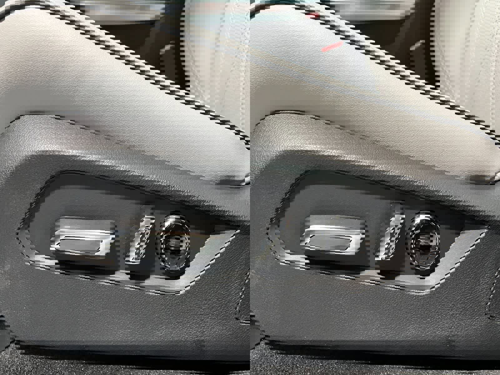 New 2026 Acura MDX SH-AWD w/ Advance Package image 15