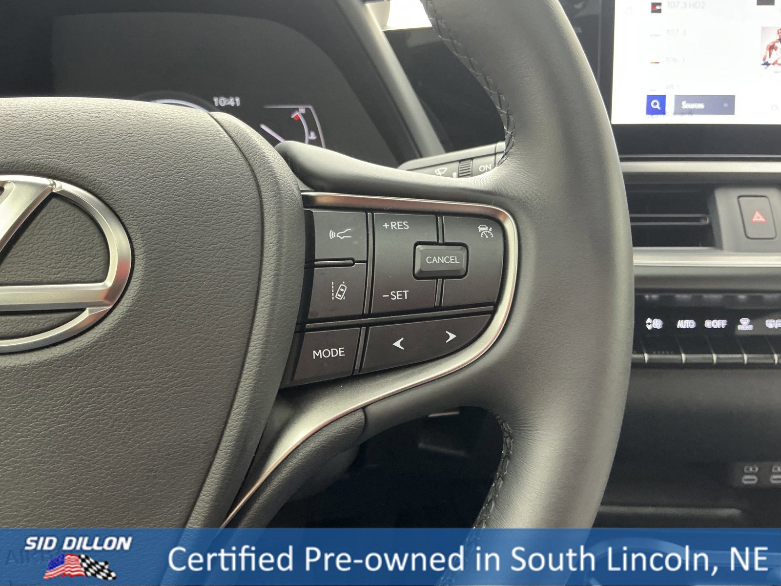 Used 2024 Lexus UX 250h UX 250h image 10