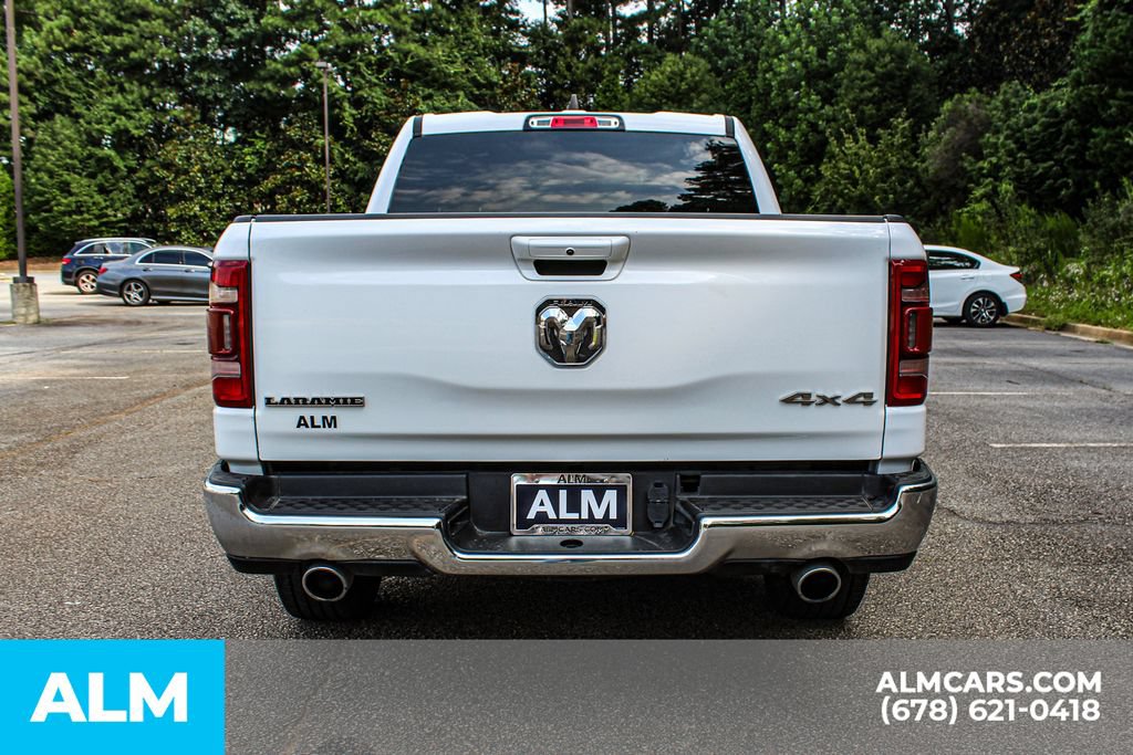 Used 2024 RAM 1500 Laramie AWD/4WD image 10