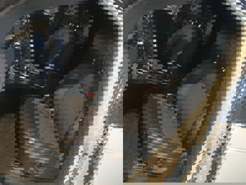 Used 2019 Land Rover Discovery Sport SE AWD/4WD image 15