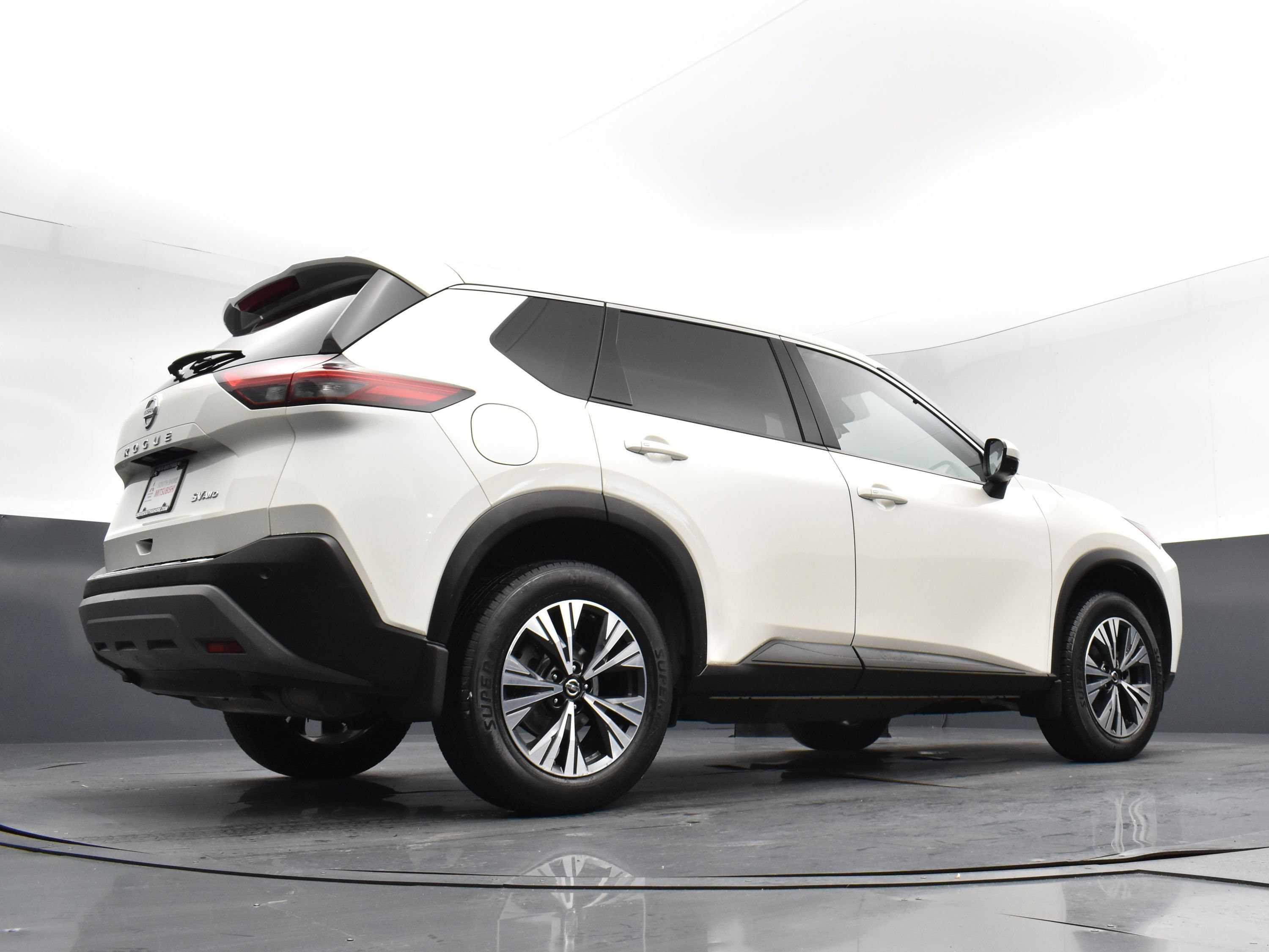 Used 2021 Nissan Rogue SV AWD/4WD image 20