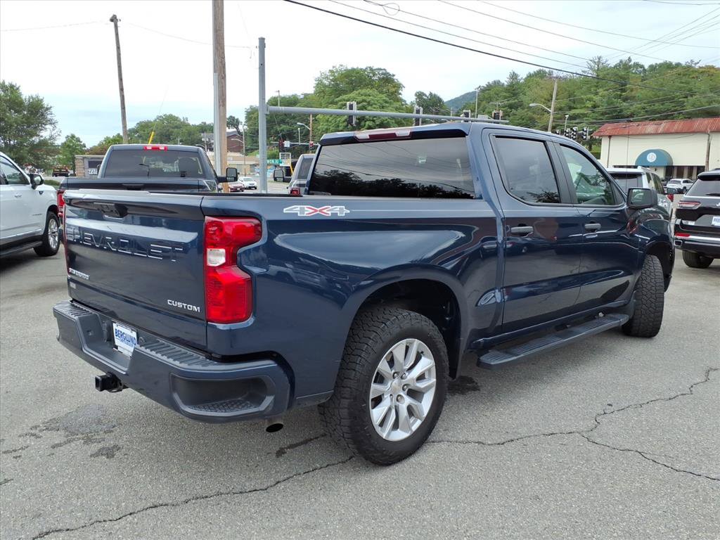 Used 2022 Chevrolet Silverado 1500 Custom AWD/4WD image 4
