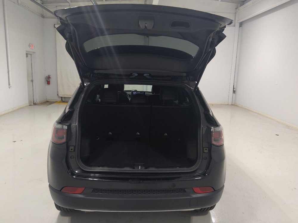 Used 2023 Jeep Compass Limited AWD/4WD image 29