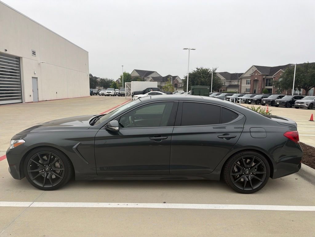 Used 2019 Genesis G70 3.3T Design RWD image 4