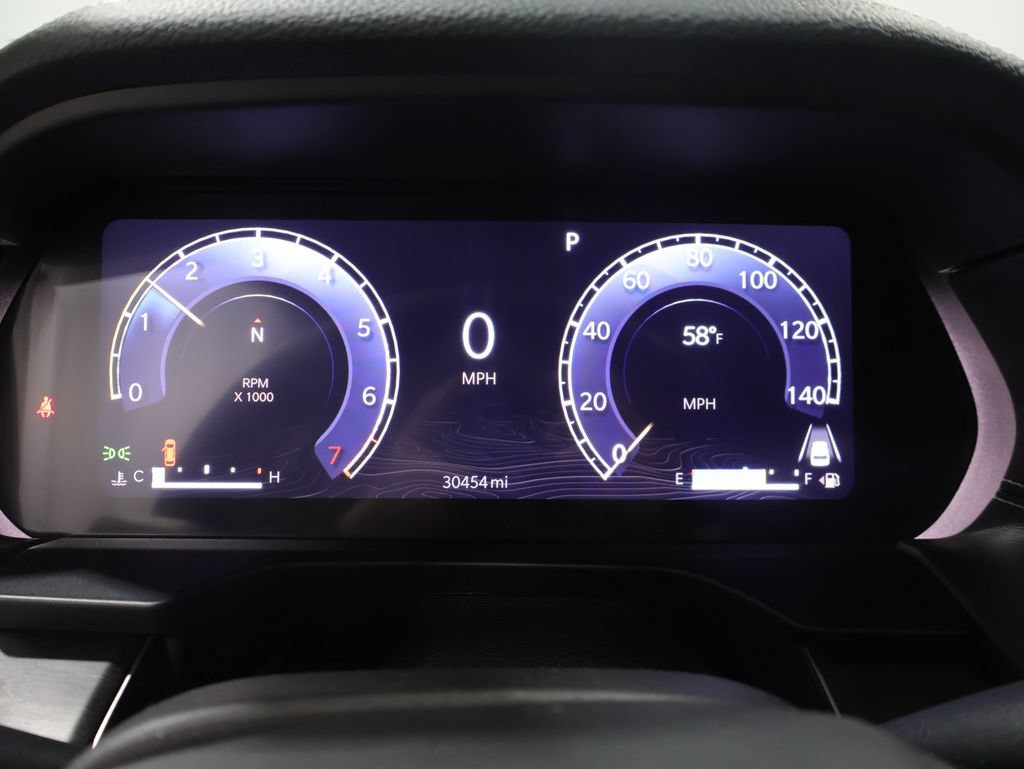 Certified 2023 Jeep Grand Cherokee Limited w/ Luxury Tech Group II AWD/4WD image 40